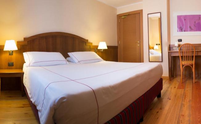 Фото отеля Cresta Et Duc Hotel