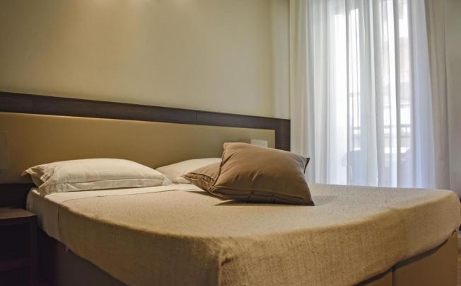 Фото отеля Dear Hotel