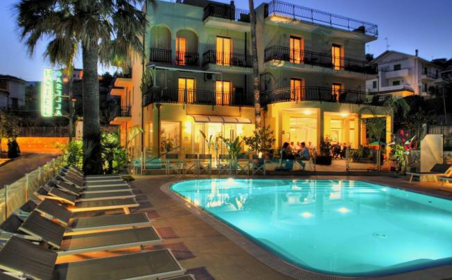 Фото отеля Casella Hotel