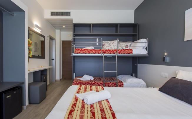Фото отеля Clipper Hotel