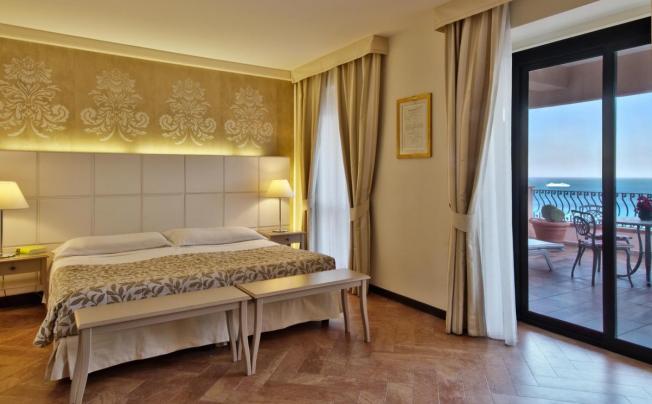 Фото отеля Baia Taormina Hotels & Spa