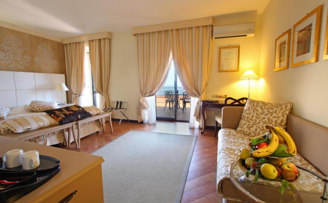 Фото отеля Baia Taormina Hotels & Spa