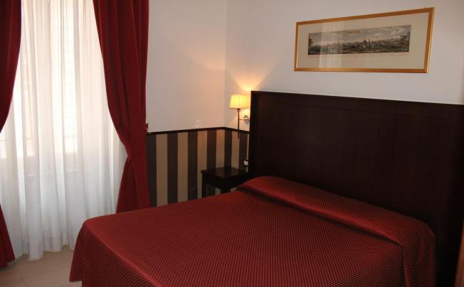 Фото отеля Garda Hotel