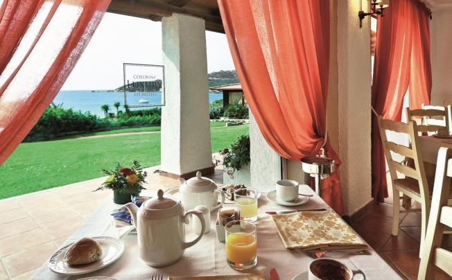Фото отеля Colonna Grand Hotel Capo Testa