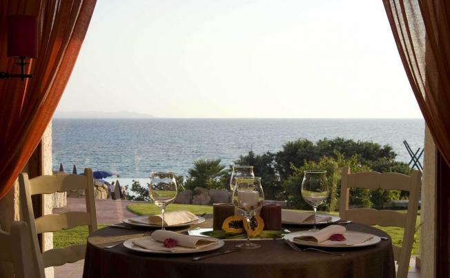 Фото отеля Colonna Grand Hotel Capo Testa