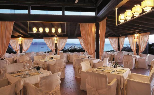 Фото отеля Colonna Grand Hotel Capo Testa