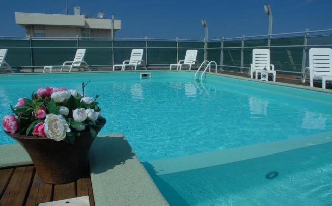 Фото отеля Club House Residence Hotel