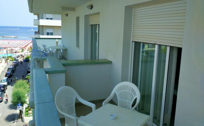 Фото отеля Club House Residence Hotel