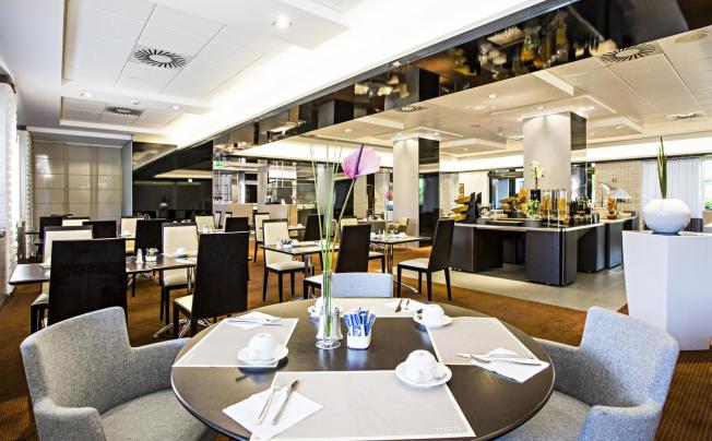 Фото отеля Novotel Milano Nord Ca Granda