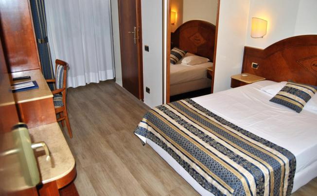 Фото отеля Mokinba Hotels Baviera