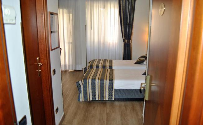 Фото отеля Mokinba Hotels Baviera