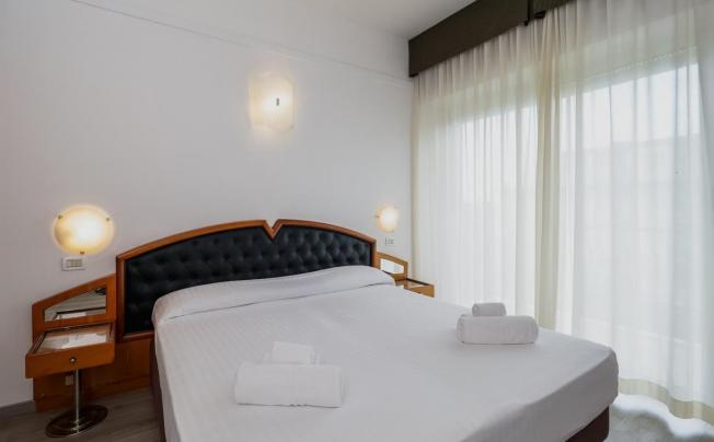 Фото отеля Hotel Continental E Dei Congressi