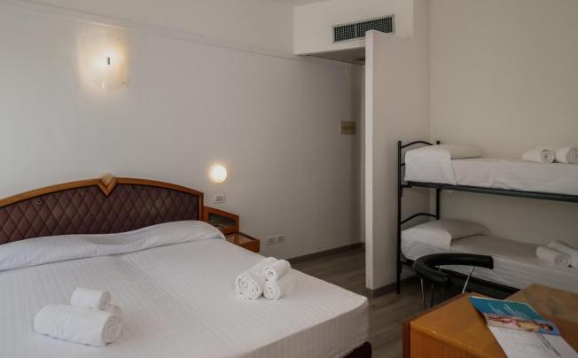 Фото отеля Hotel Continental E Dei Congressi
