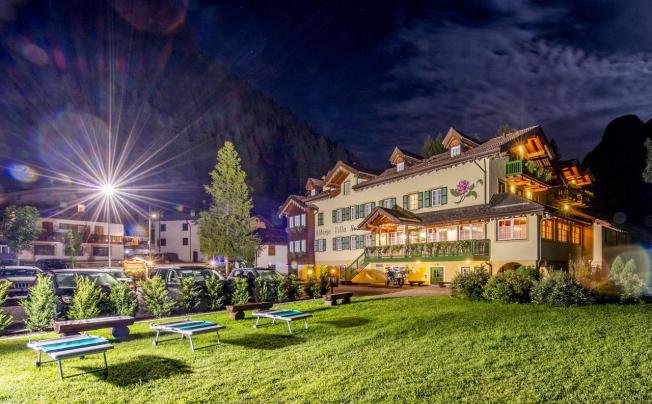 Фото отеля Villa Rosella Hotel