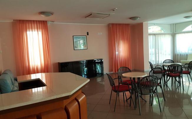 Фото отеля Residence Adriatico Apartment
