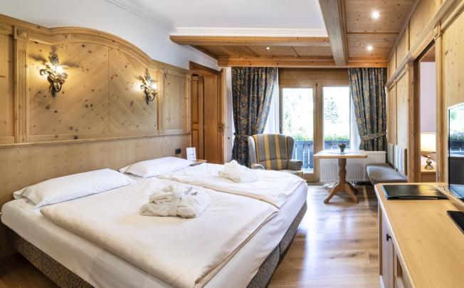 Фото отеля Alpen Hotel Corona