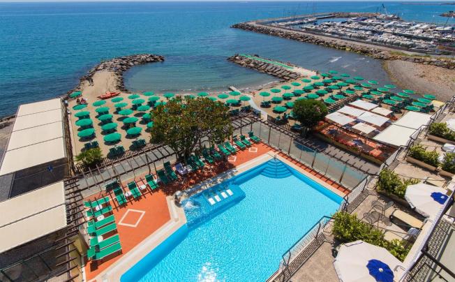 Фото отеля Bellevue Et Mediterranee Hotel
