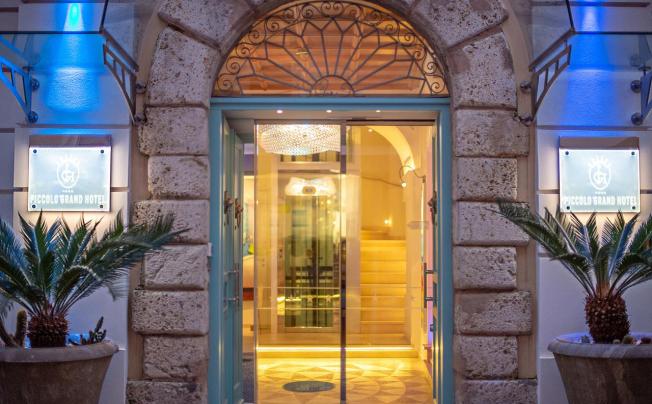 Фото отеля Piccolo Grand Hotel