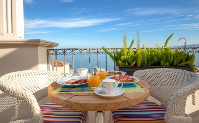 Фото отеля Piccolo Grand Hotel