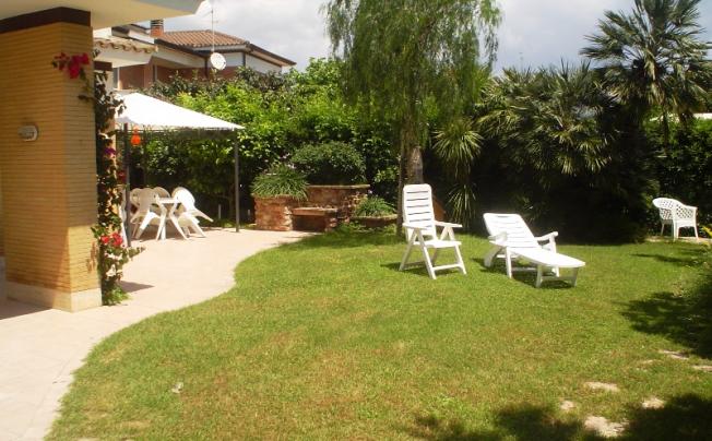 Фото отеля Villa fabio apartment