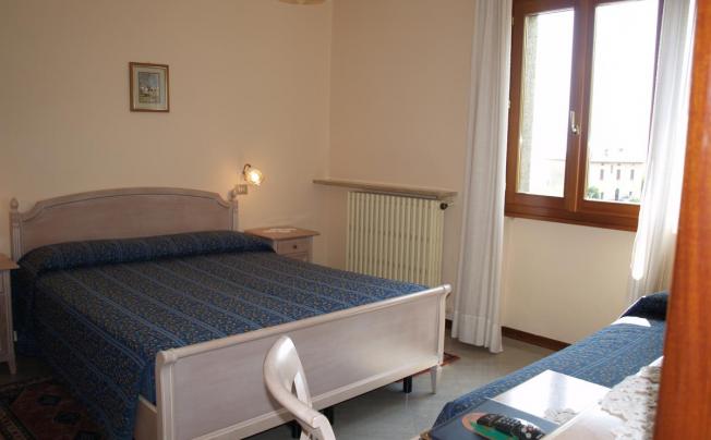 Фото отеля Sole Hotel