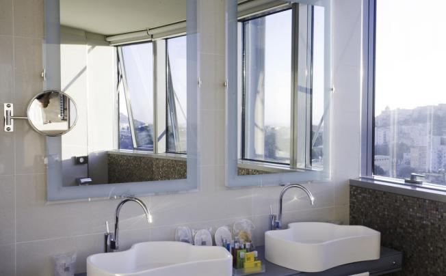 Фото отеля T Hotel