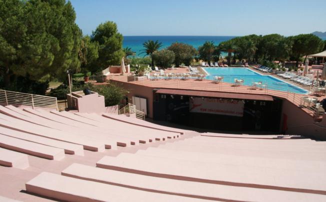 Фото отеля FREE BEACH CLUB