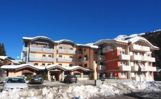 Фото отеля Ideal Hotel