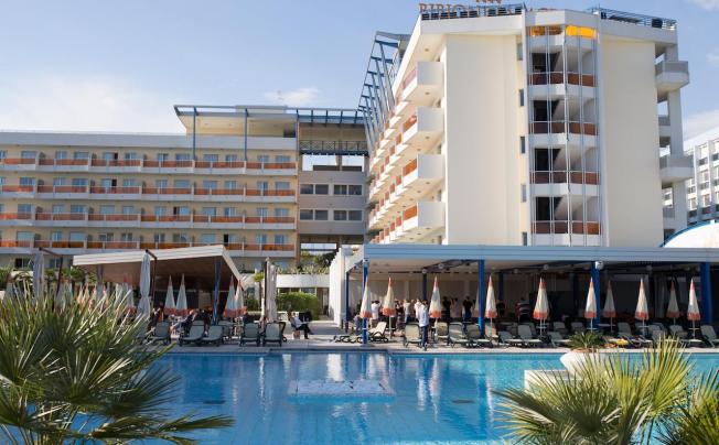 Фото отеля Hotel palace