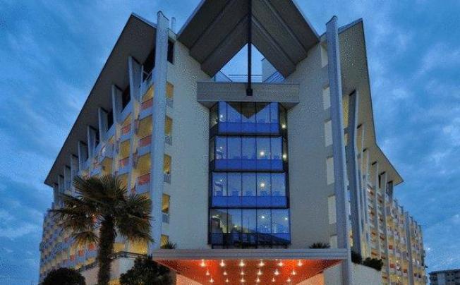Фото отеля Hotel palace