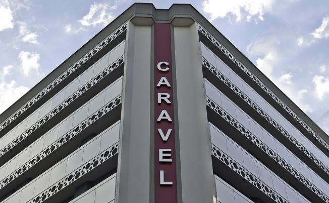 Фото отеля Caravel Hotel