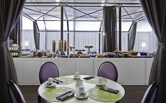 Фото отеля Caravel Hotel