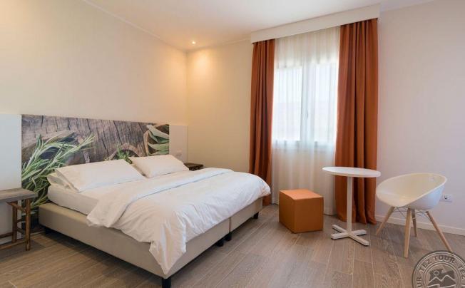 Фото отеля Mediterraneo Hotel