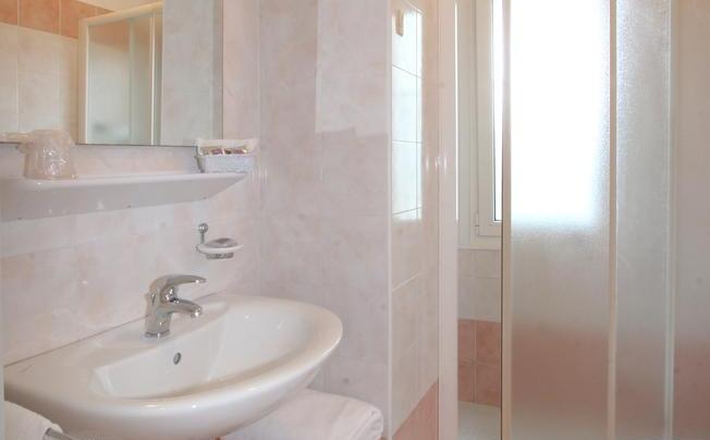 Фото отеля Hotel amalfi