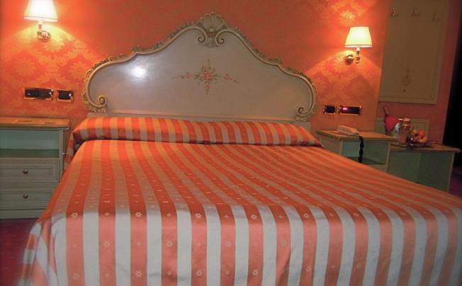 Фото отеля Hotel Lux