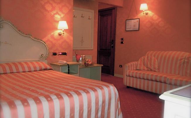 Фото отеля Hotel Lux