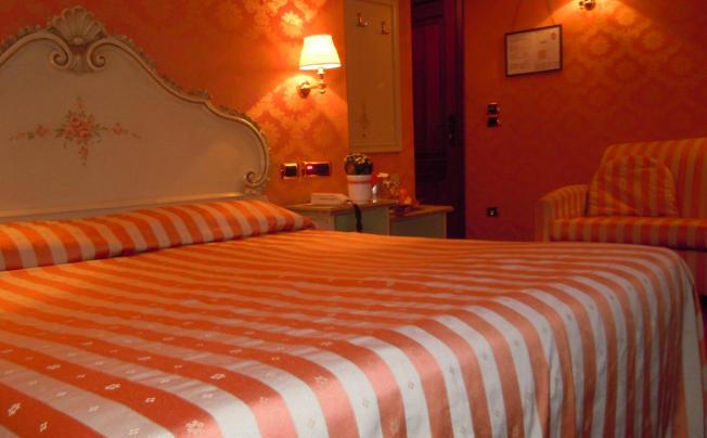 Фото отеля Hotel Lux