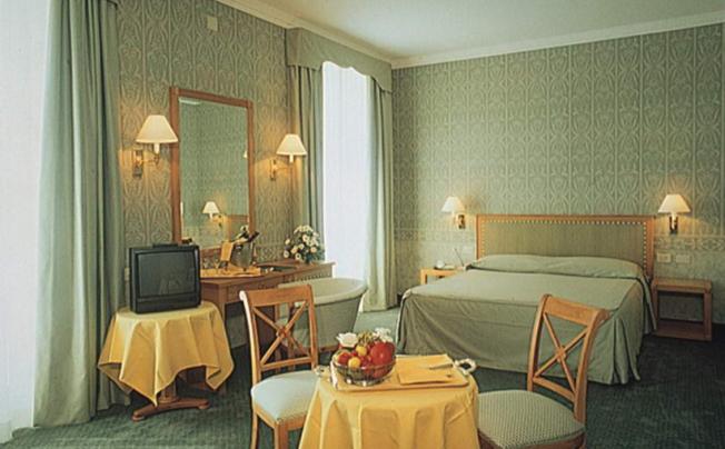 Фото отеля Grand Hotel