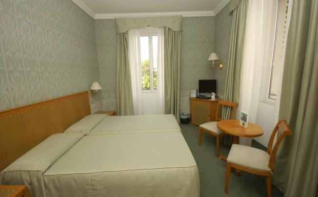 Фото отеля Grand Hotel
