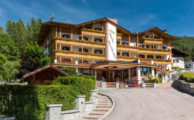 Фото отеля Bellavista Hotel Pinzolo
