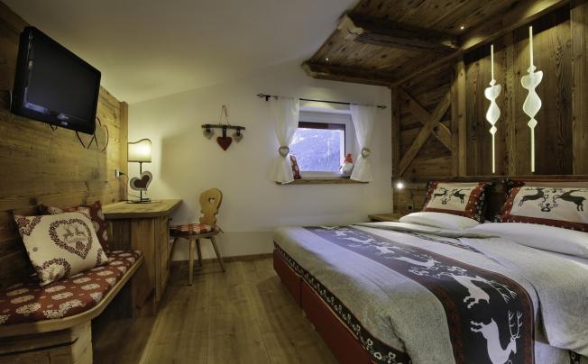 Фото отеля Azola Hotel