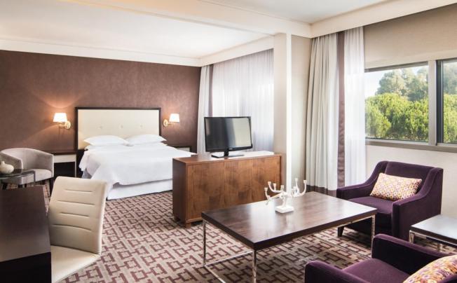 Фото отеля SHERATON ROMA HOTEL & CONFERENCE CENTER 