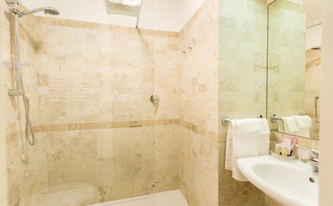 Фото отеля Modigliani Hotel