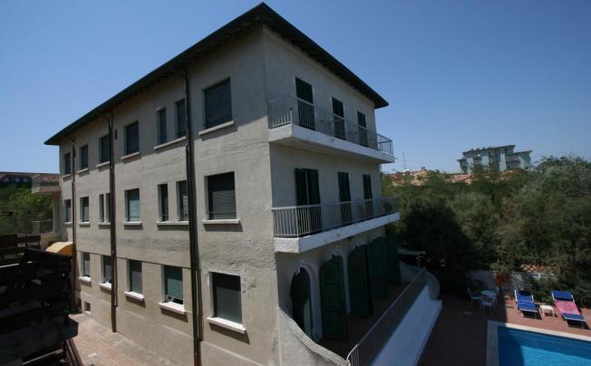 Фото отеля Hotel furia