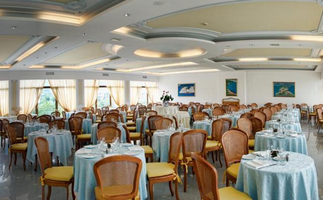 Фото отеля Grand Hotel Flora