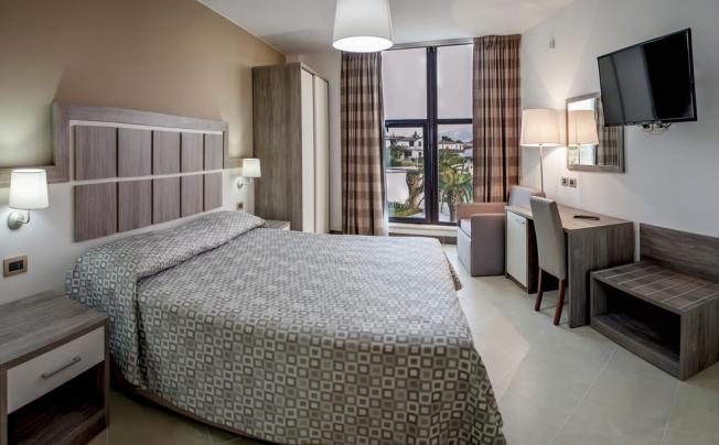 Фото отеля San Domenico Family Hotel