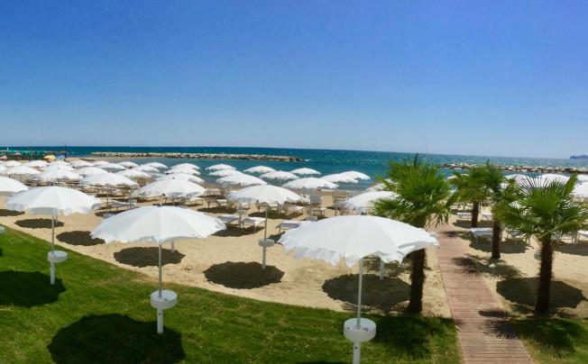 Фото отеля Bajamar Beach Hotel