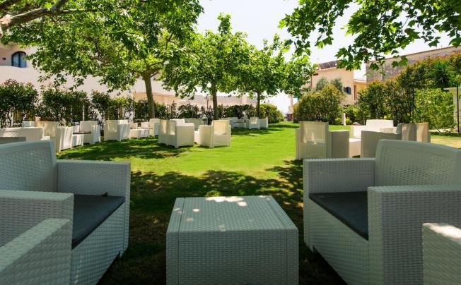 Фото отеля Bajamar Beach Hotel