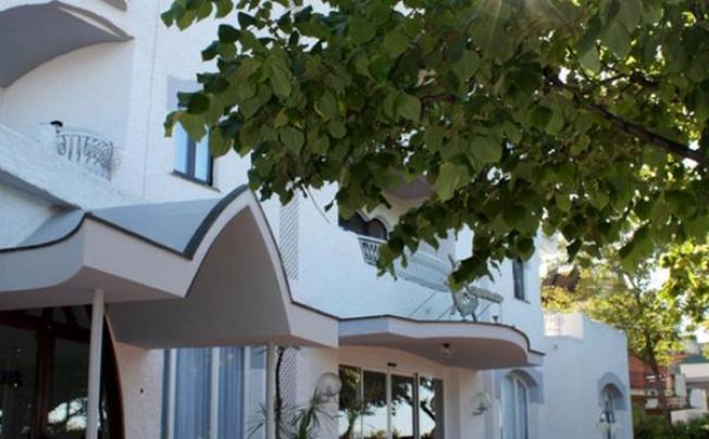 Фото отеля Bajamar Beach Hotel