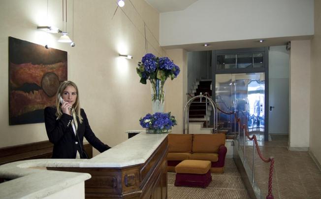 Фото отеля Columbia Hotel